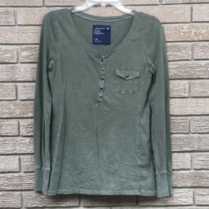 American Eagle long sleeve shirt